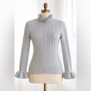 ✨H&M wool blend sky blue sweater✨